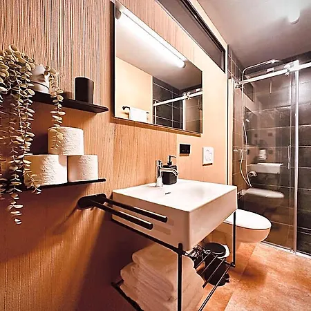 New Industrial-style 4* Neckarsulm